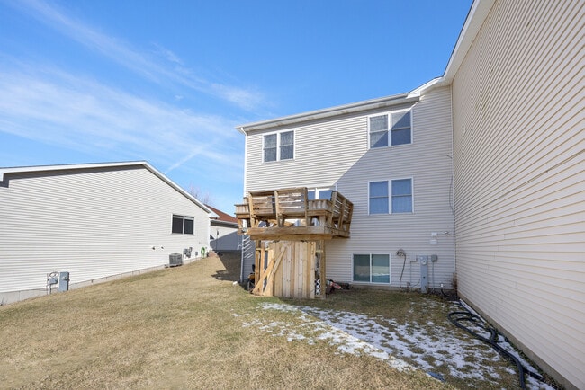 Building Photo - 540 Kennedy St