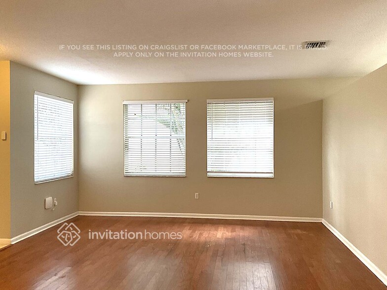 Building Photo - 1560 Fiddlewood Ct