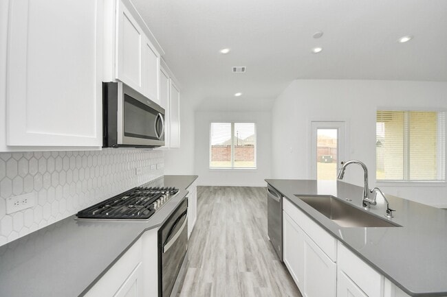 Building Photo - 3209 Anchor Grn Dr
