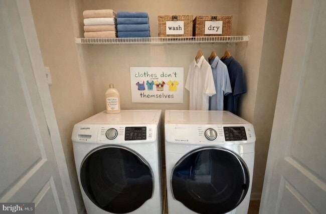 Building Photo - 2817 Shearwater Ln