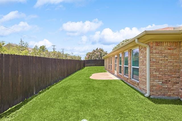 Building Photo - 2201 Jamestown Ct