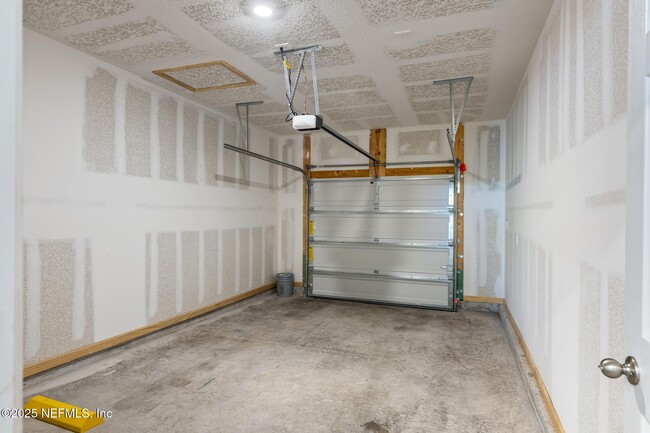 Building Photo - 3755 Spotted Fawn Ct
