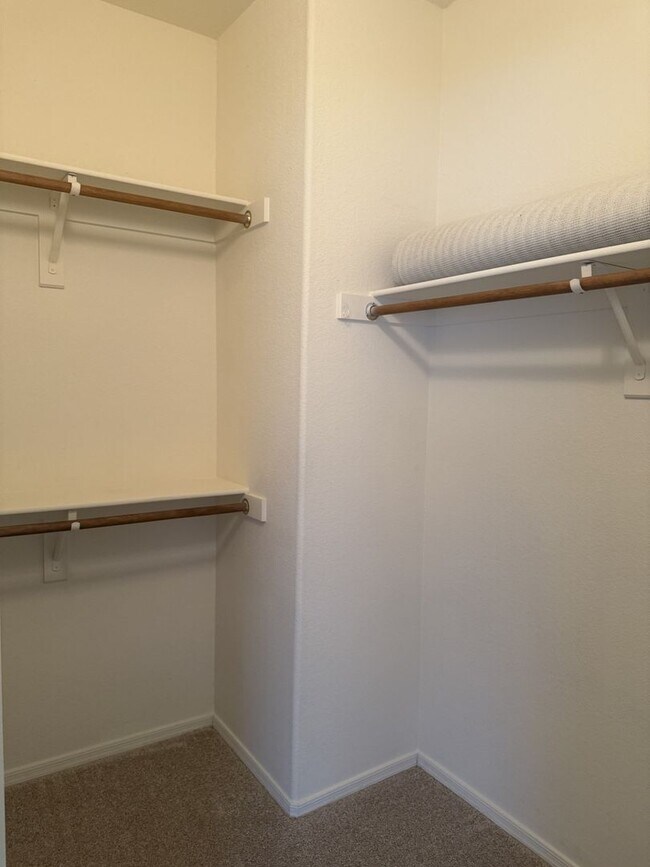 Building Photo - 4 Bedroom in San Tan Ranch, Gilbert!