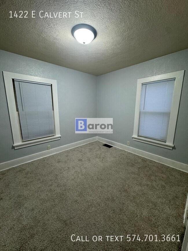 Building Photo - 1422 E Calvert St