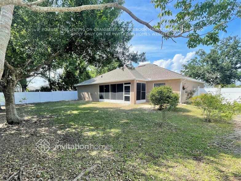 Building Photo - 23283 Mulligan Ave