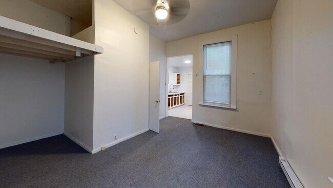 Building Photo - 26 W Hollister St