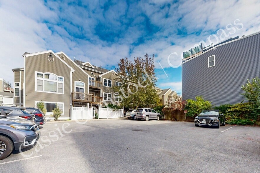 Building exterior (rear) - 111 W 8th St