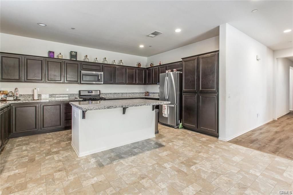 Building Photo - 7145 Almandine Wy