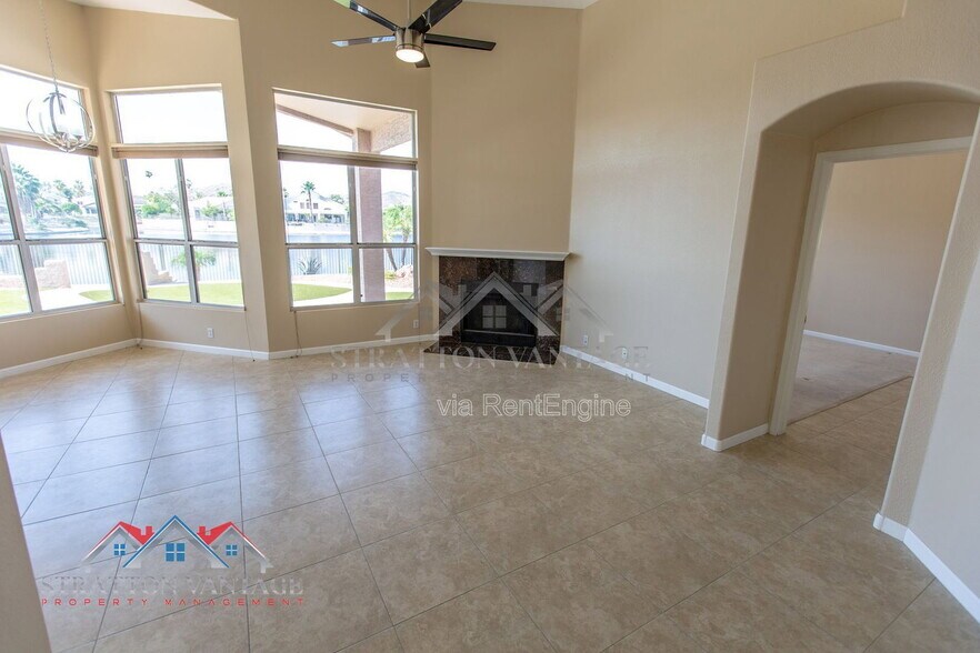Building Photo - 6152 W Irma Ln