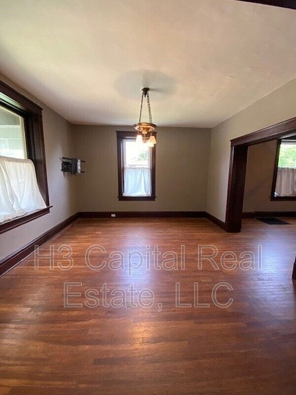 Building Photo - 3311 W Main St