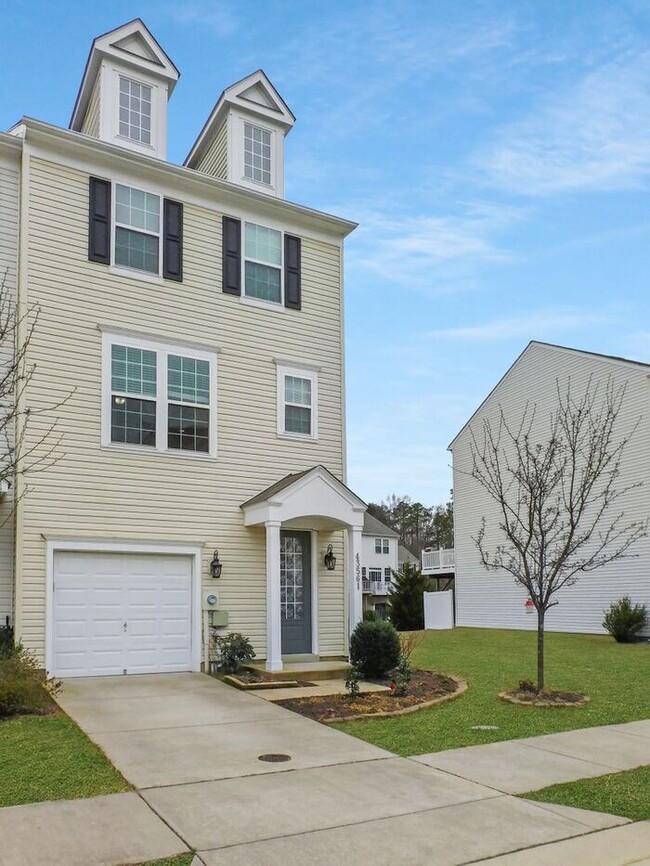 Building Photo - 3-Story End-Unit Town Home with 1 Car Garage