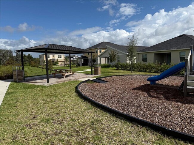 Building Photo - 125 Nine Iron Dr