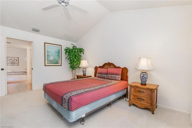 Building Photo - 4111 Lake Forest Dr