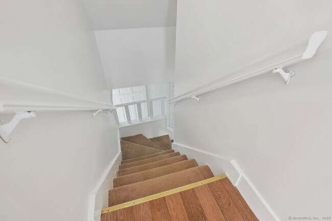 Building Photo - 231 N Georges Hill Rd