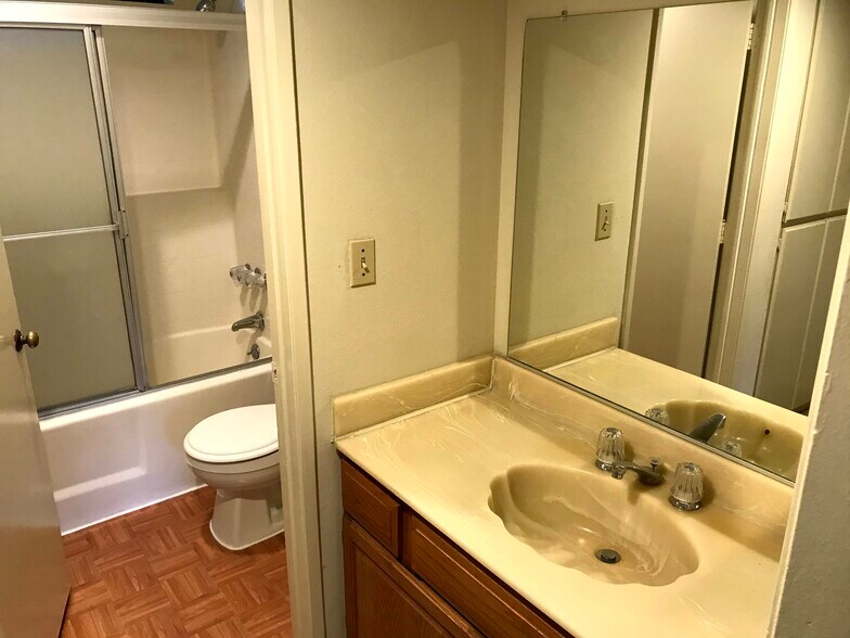 Guest Bathroom - 1830 N Verdugo Rd