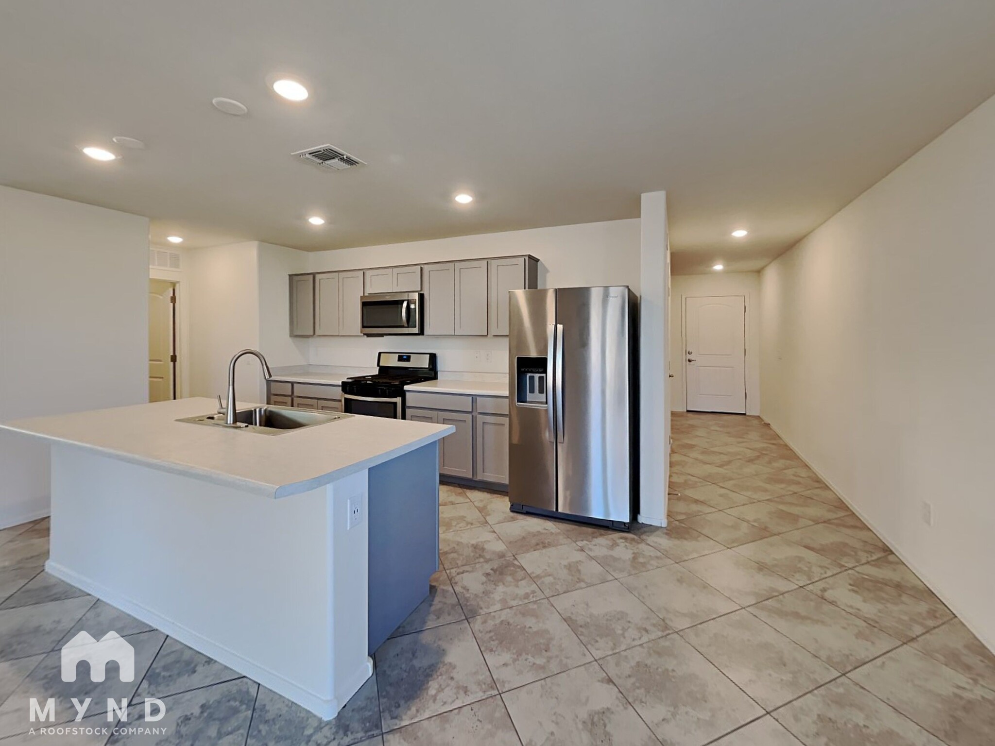 Building Photo - 7829 S New Strike Way