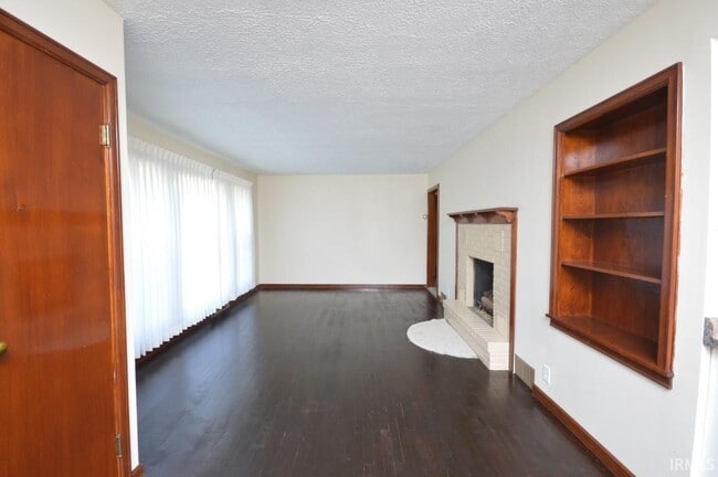 Building Photo - 1120 Worthmore Ave