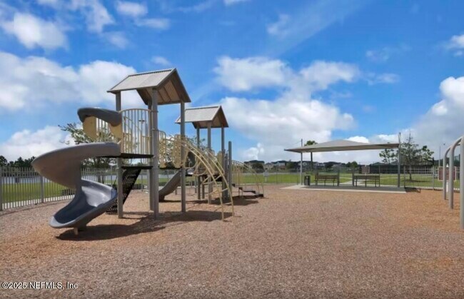 Building Photo - 607 Blind Oak Cir