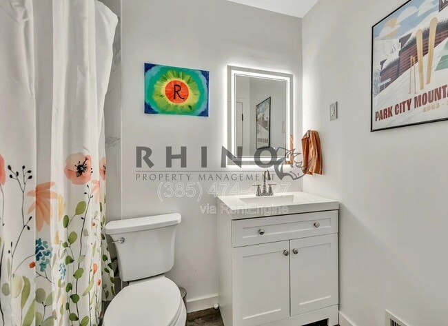 Building Photo - 9218 Laura Anne Wy.