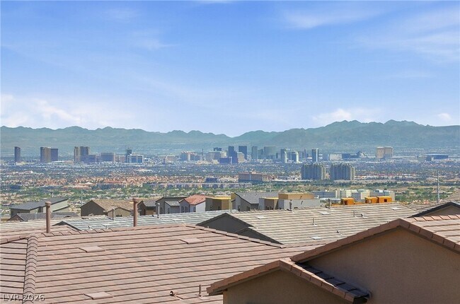 Building Photo - 11807 Pandion Ave