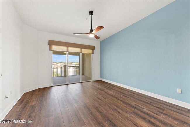 Building Photo - 115 Riverview Bend S