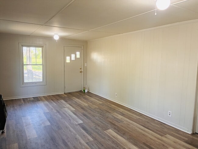 Building Photo - 838 N 34th St