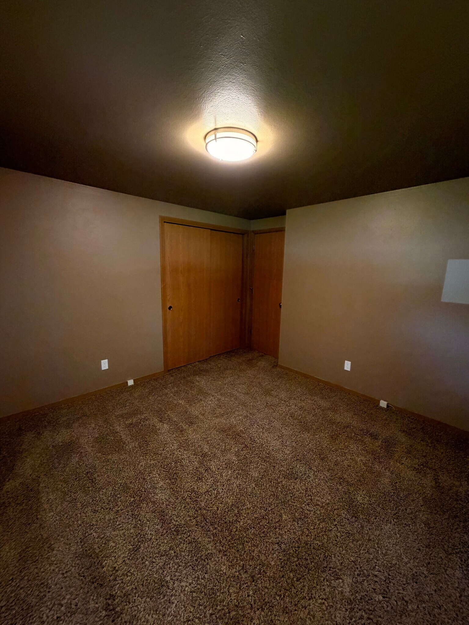 Building Photo - 2074 Marlee Ln