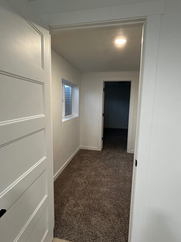 Building Photo - 7923 S 930 E