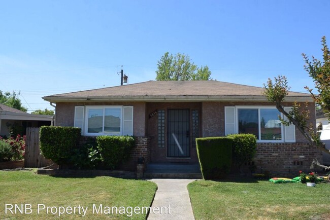 Primary Photo - 3 br, 1.5 bath House - 5836 N Street