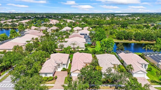 Building Photo - 7716 Uliva Way