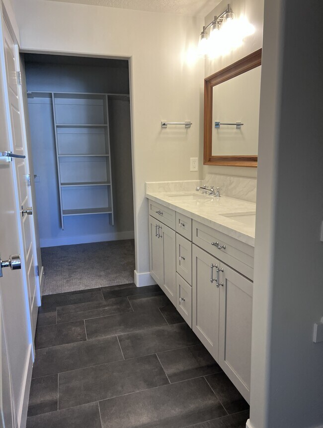 Building Photo - 1359 North St