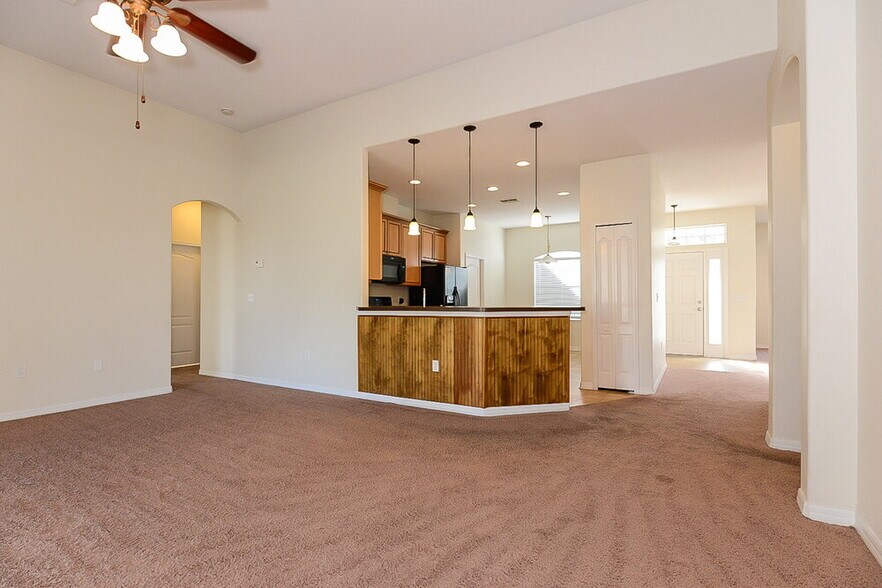 Building Photo - 13210 Haverhill Dr