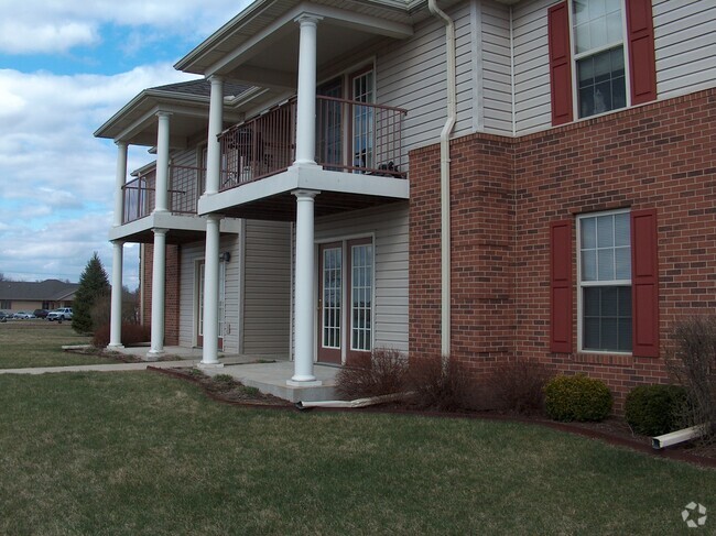 Building Photo - 1106 Heather Dr