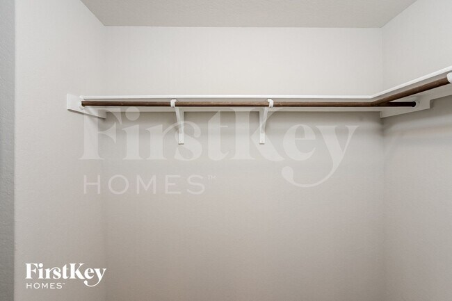 Building Photo - 14914 Bog Mill