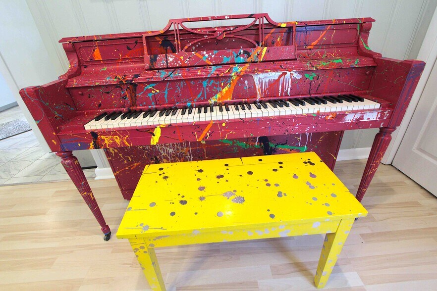 Building Photo - 2502 Woodyhill Dr