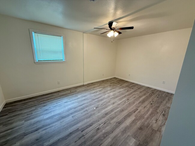 Building Photo - 222 San Angelo Ave