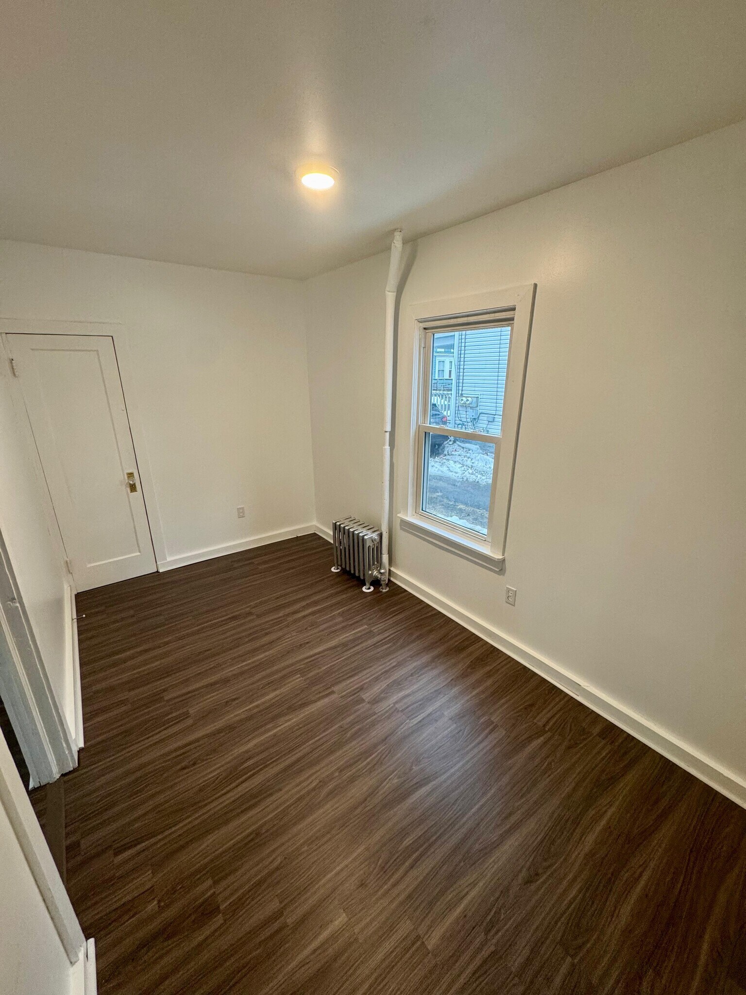 Building Photo - 9 Allen St