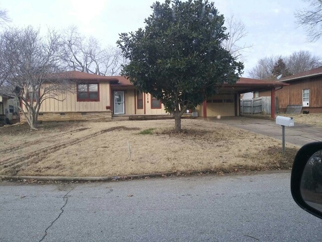 Primary Photo - 1710 S Cedar Ave