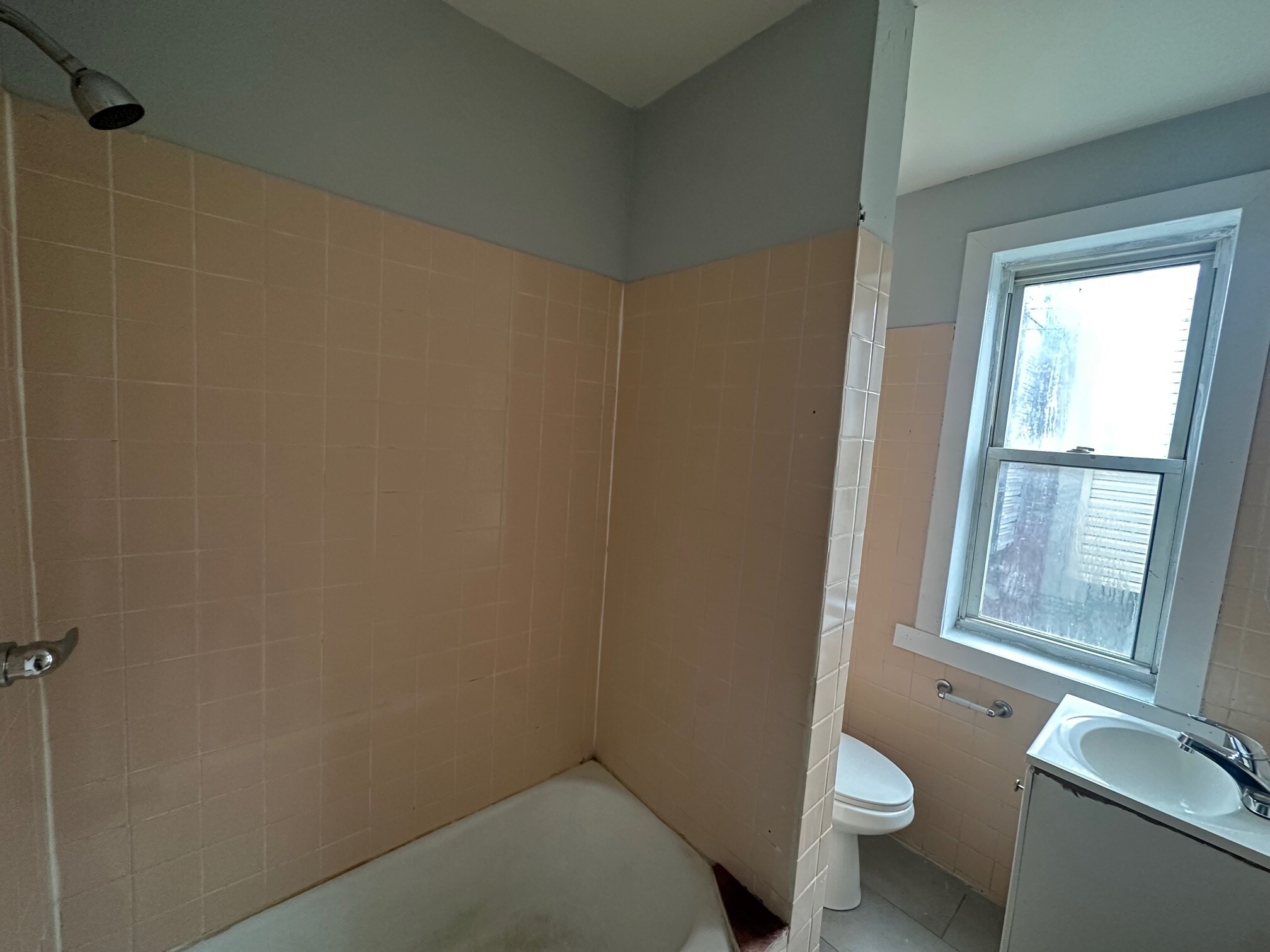 Building Photo - 3911 N Percy St