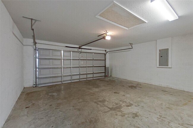 Building Photo - 8806 SW 135th Street Rd