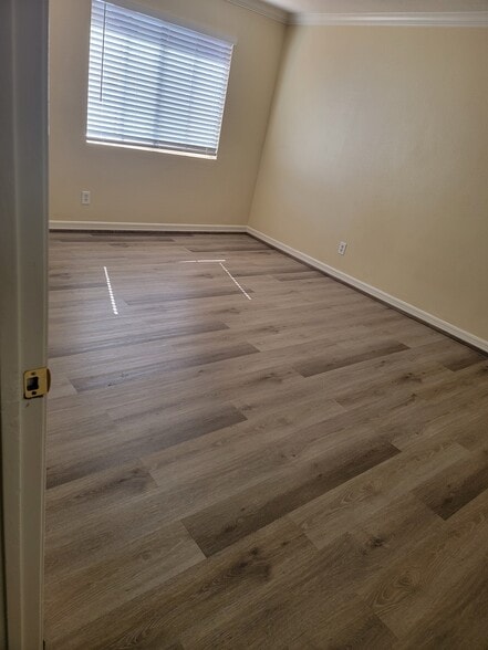 Building Photo - 3831 Bresee Ave