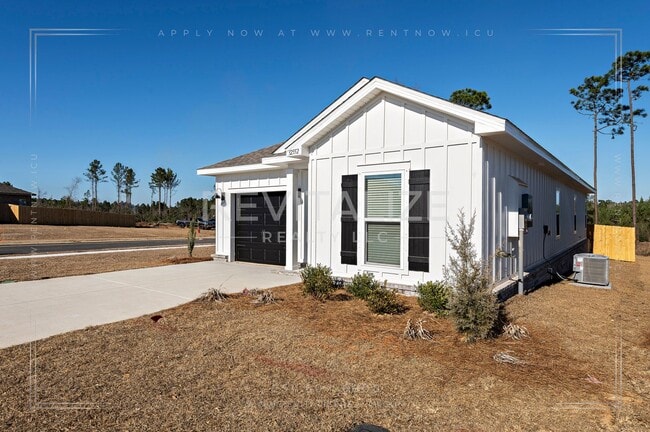Building Photo - COMING SOON Newly Built 4 Bed 2 Bath Craftsman Home in Spanish Fort with Deck