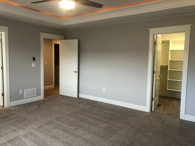 Building Photo - 222 W Celtic Cir