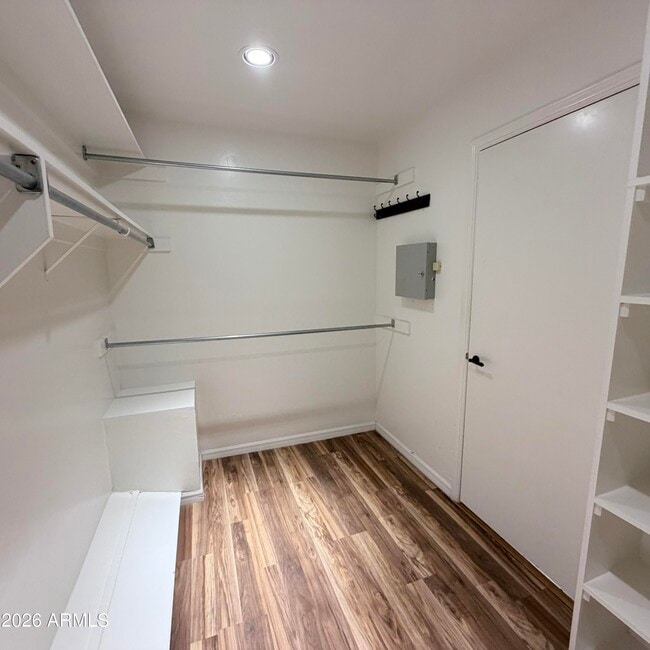 Building Photo - 7500 E McCormick Pkwy