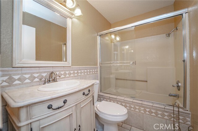Building Photo - 11123 Woodview Dr