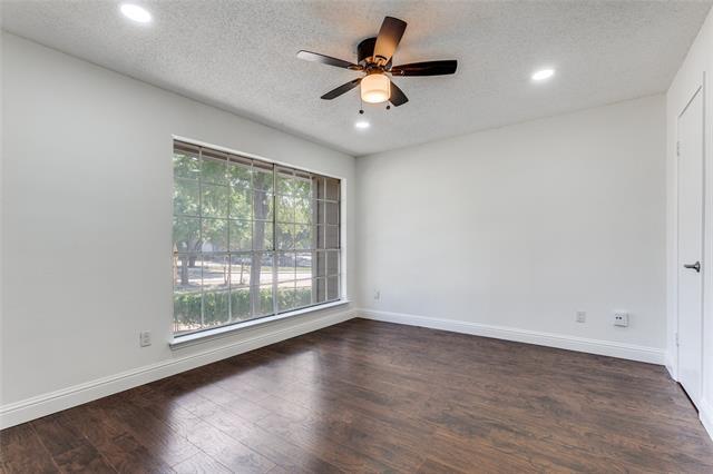 Building Photo - 9801 Royal Ln