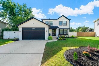 Building Photo - 1211 Diane Ln