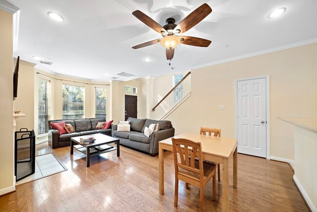 Building Photo - 90 McGowen St