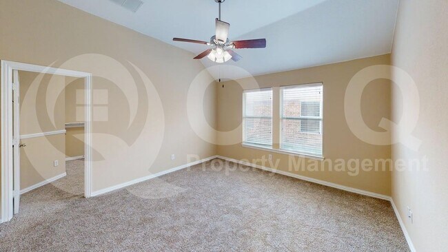 Building Photo - 1921 Highland Haven Ln