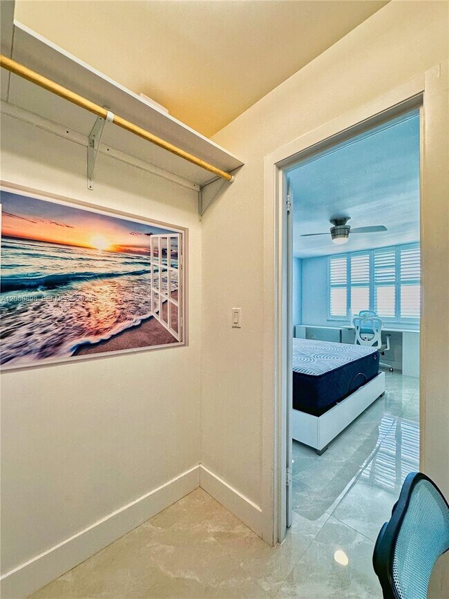 Building Photo - 5701 Collins Ave